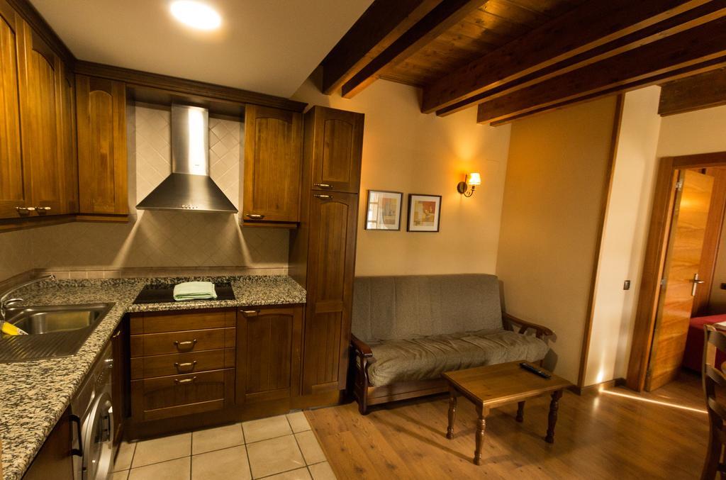 Apartamentos Casa Lavedan Tramacastilla de Tena Kültér fotó