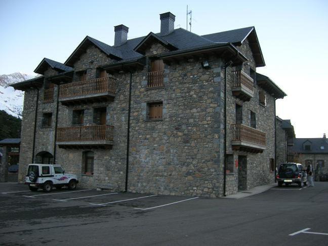 Apartamentos Casa Lavedan Tramacastilla de Tena Kültér fotó