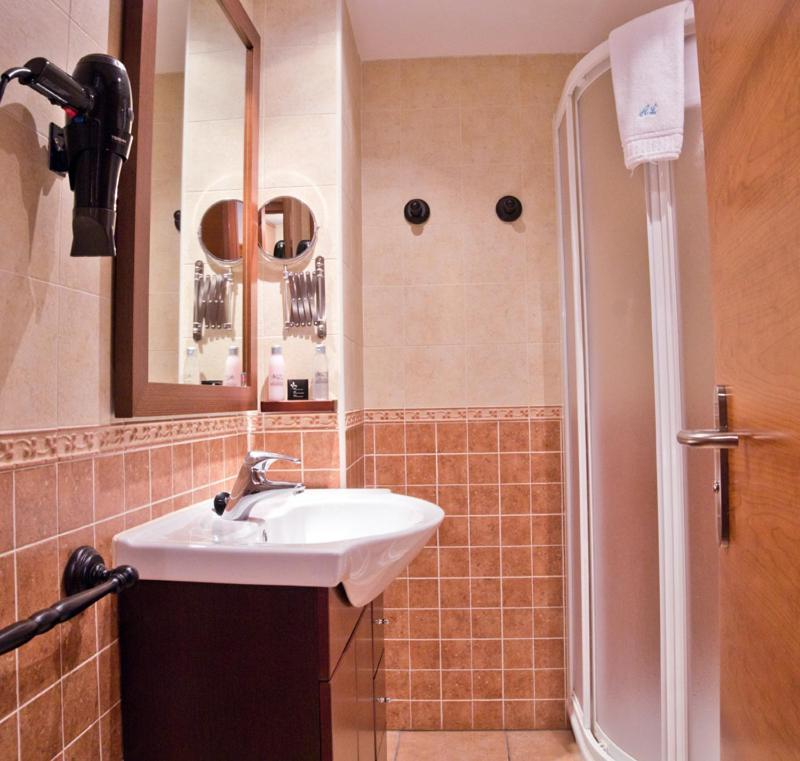 Apartamentos Casa Lavedan Tramacastilla de Tena Szoba fotó